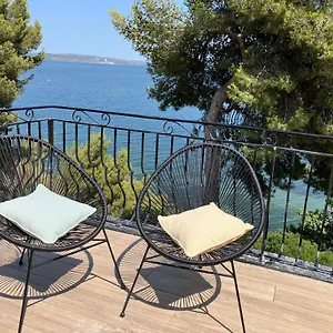 T4 Terrasse Et Vue Appartement Istres